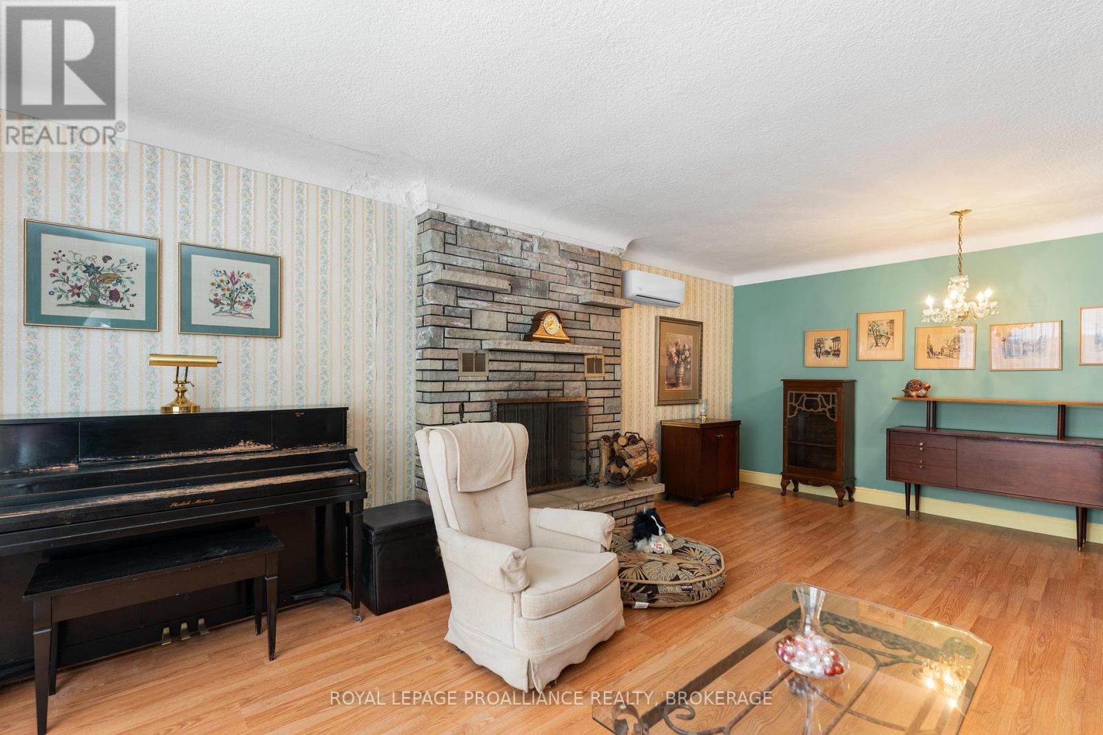 81 Robert Wallace Drive, Kingston, Ontario  K7M 1X9 - Photo 7 - X12915376