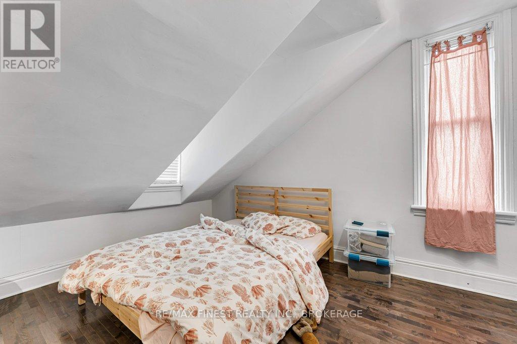 244 Brock Street, Kingston, Ontario  K7L 1S4 - Photo 36 - X12915446