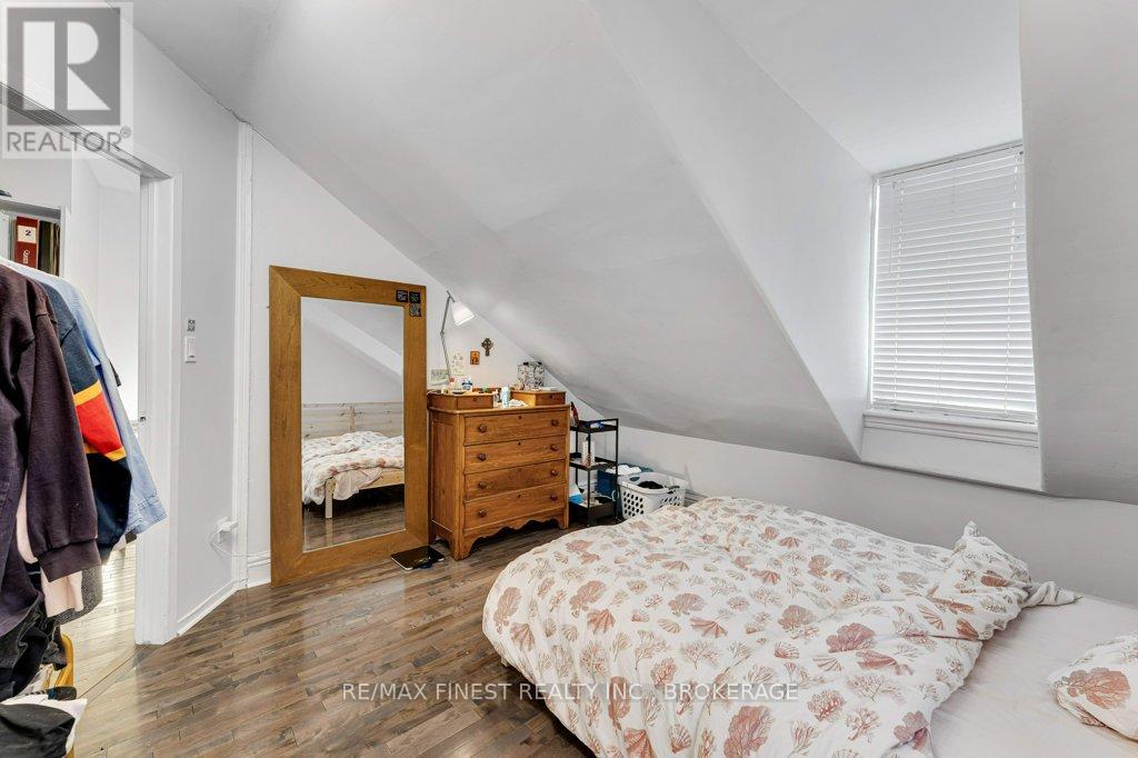 244 Brock Street, Kingston, Ontario  K7L 1S4 - Photo 37 - X12915446