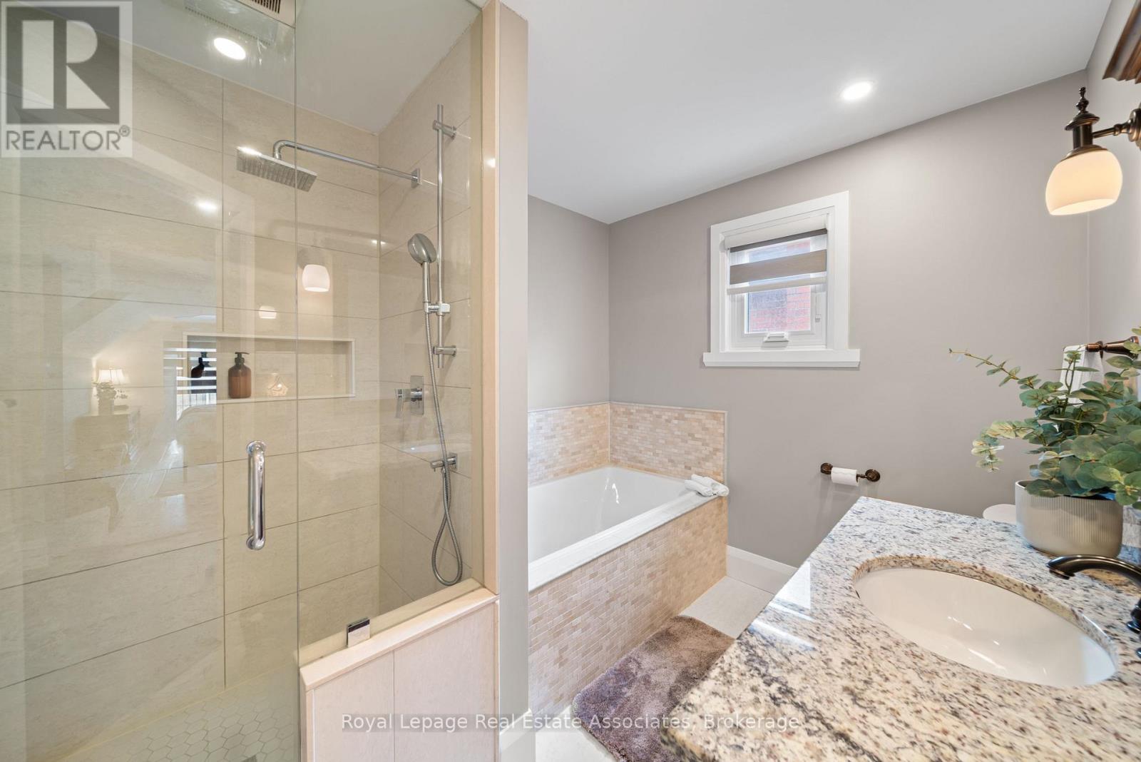 4516 Gullfoot Circle, Mississauga, Ontario  L4Z 2J8 - Photo 25 - W12914944