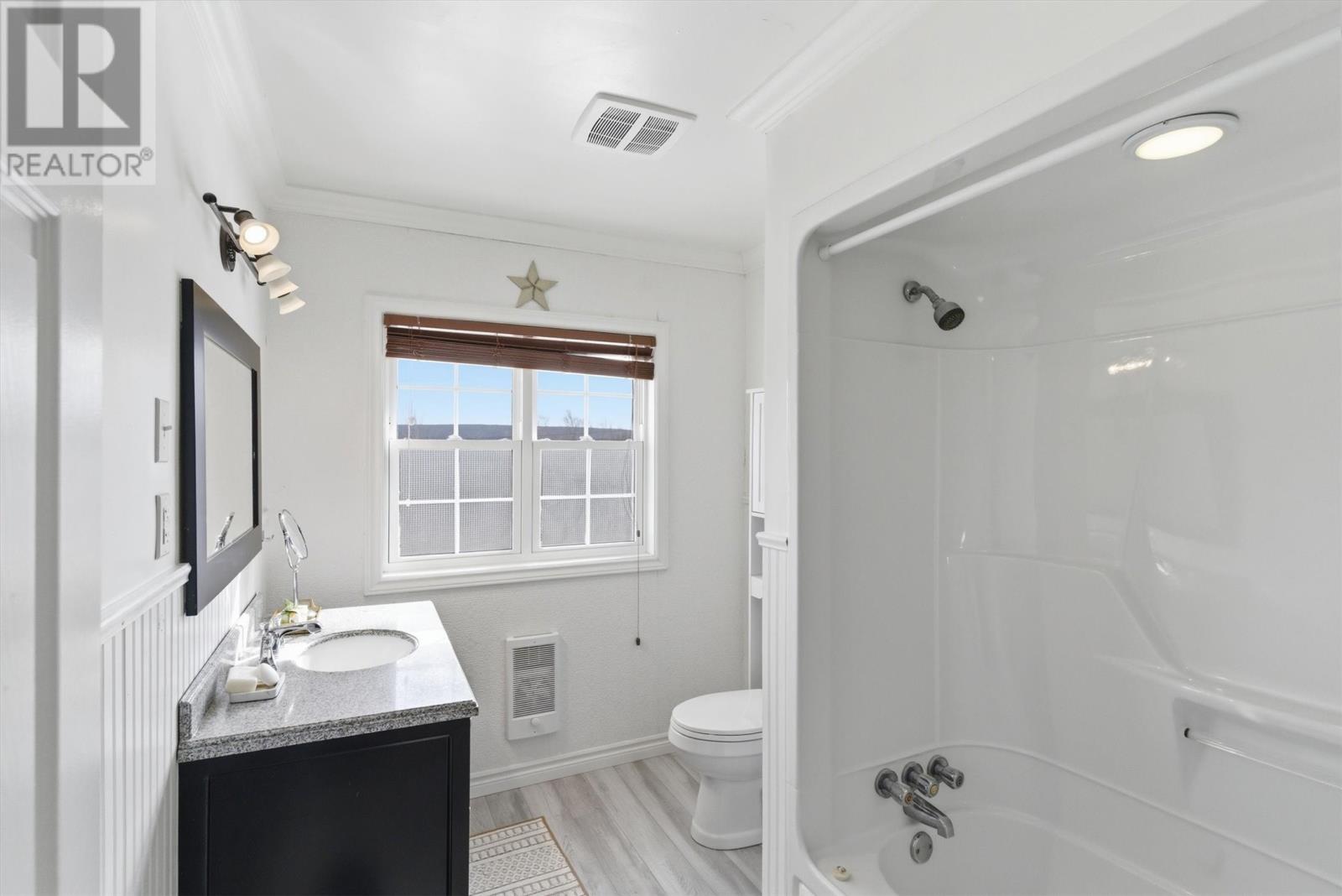 67 Jr Smallwood Boulevard, Gambo, Newfoundland & Labrador  A0G 1T0 - Photo 24 - 1295502