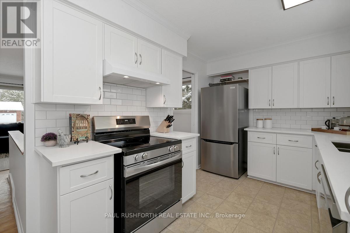 34 Beverly Street, Ottawa, Ontario  K2S 0S2 - Photo 15 - X12915460