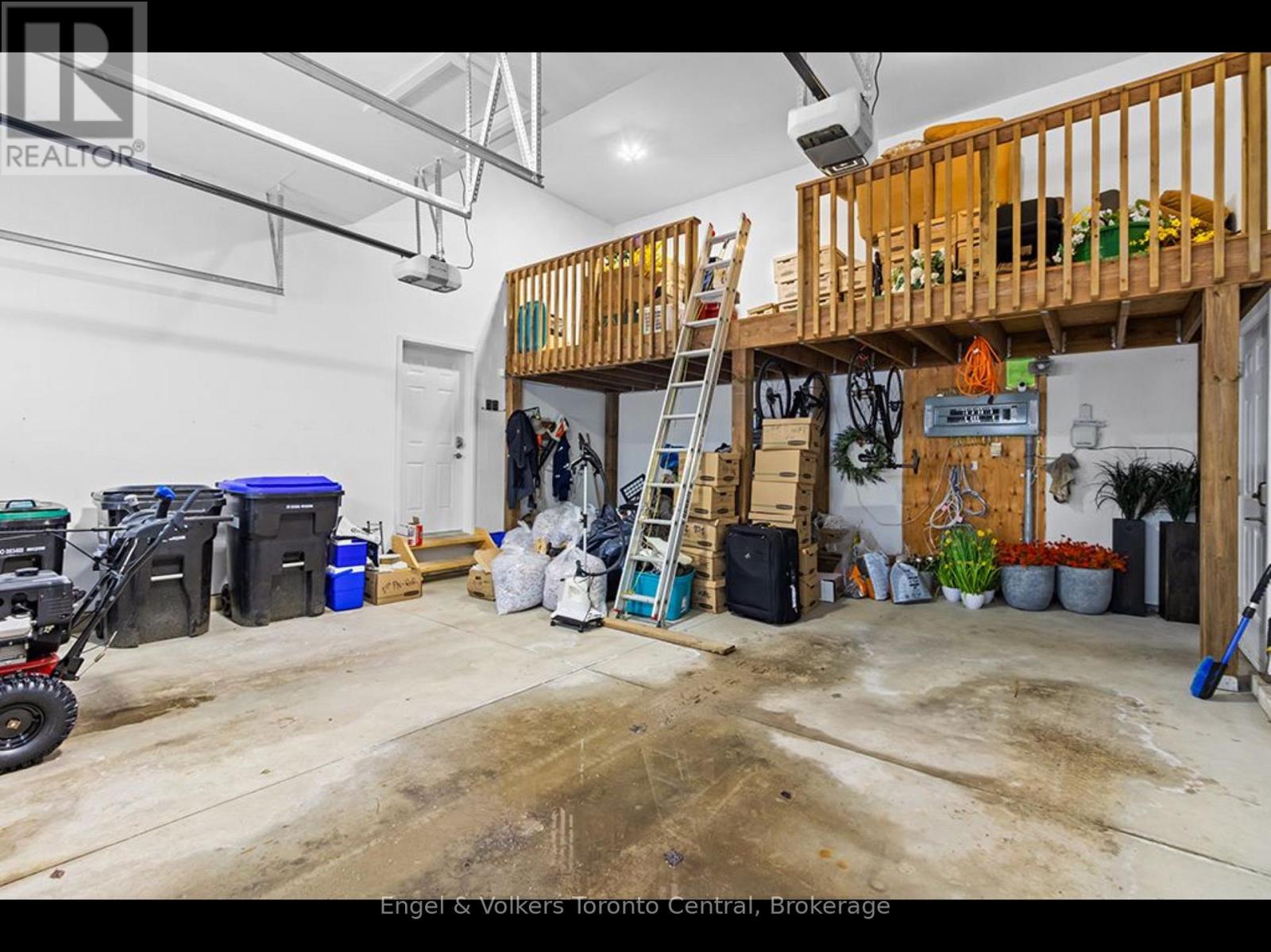 68 50th Street S, Wasaga Beach, Ontario  L9Z 1X5 - Photo 39 - S12742198