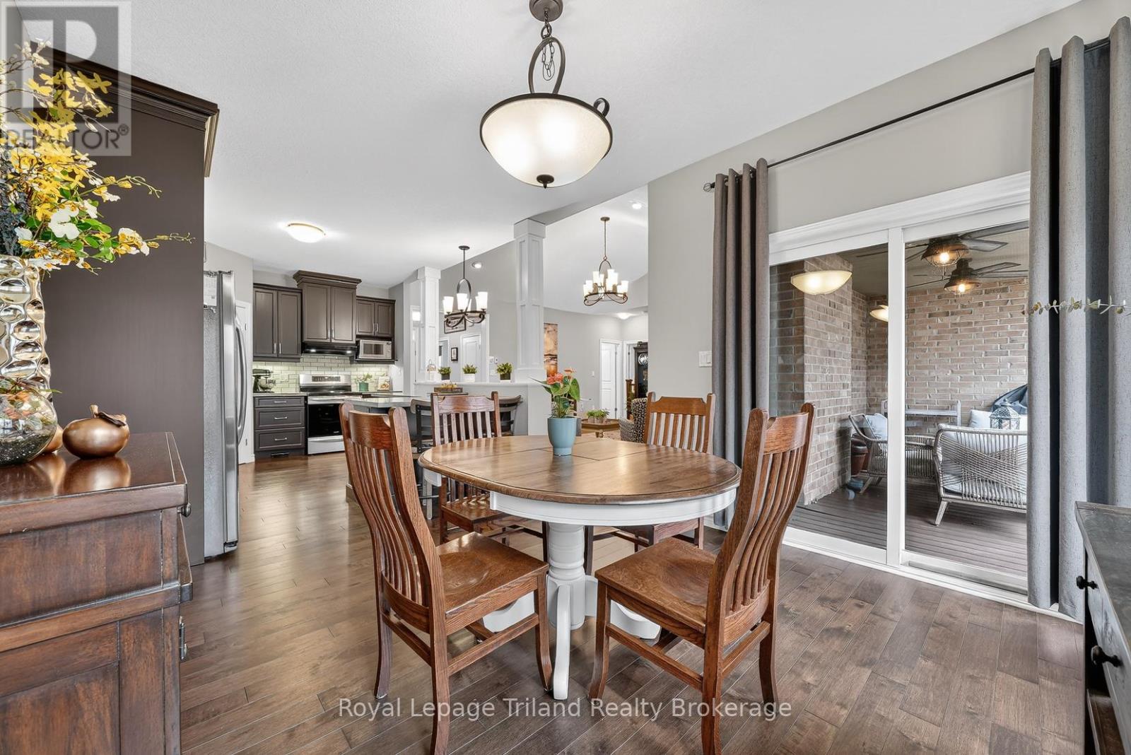 46 Colin Avenue, Tillsonburg, Ontario  N4G 0E5 - Photo 19 - X12915392