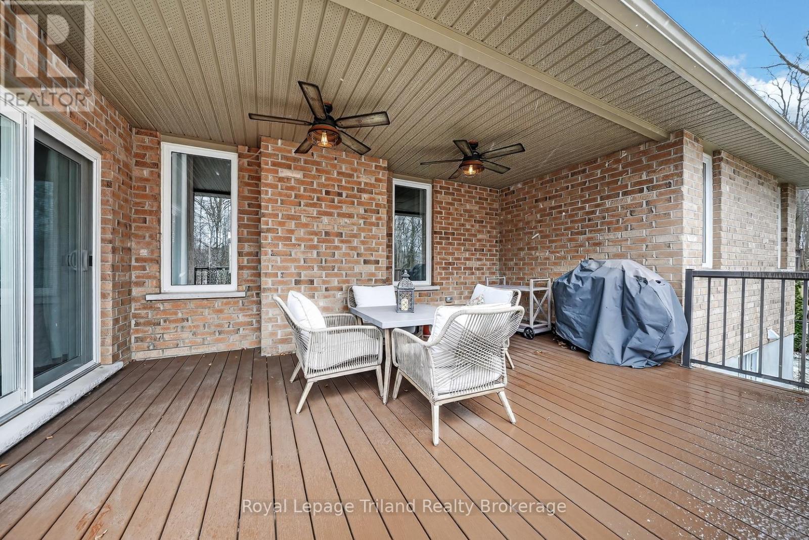 46 Colin Avenue, Tillsonburg, Ontario  N4G 0E5 - Photo 41 - X12915392