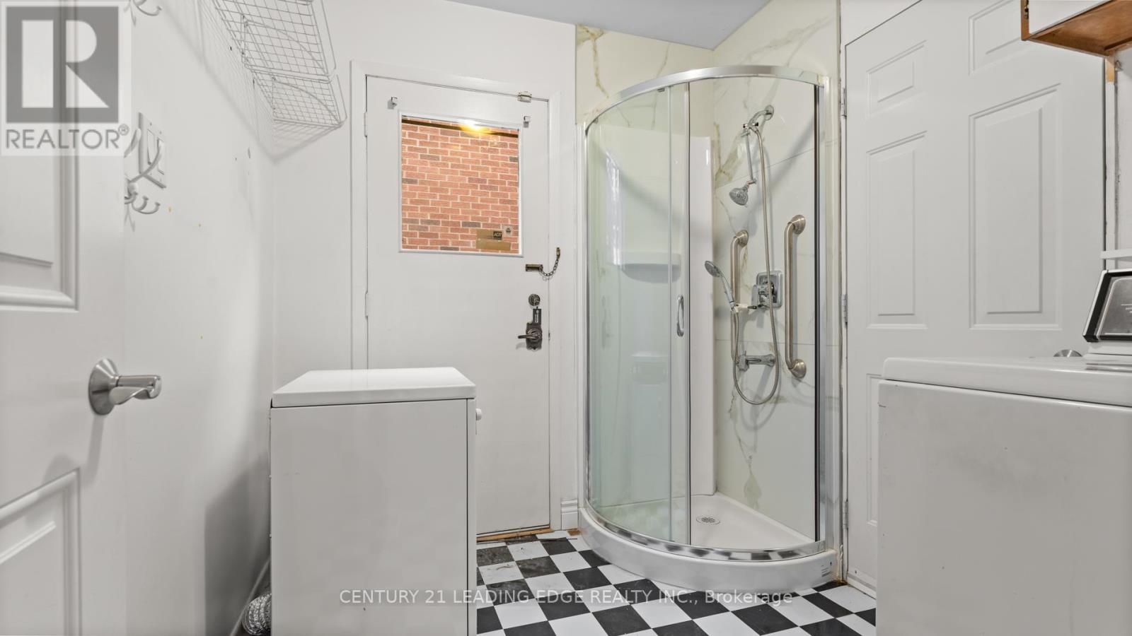 34 Forest Park Crescent, Markham, Ontario  L3T 2M7 - Photo 22 - N12849870