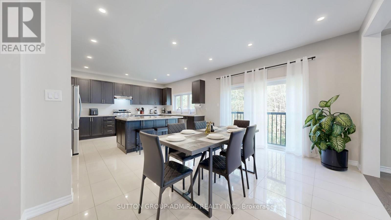 1629 Emberton Way, Innisfil, Ontario  L9S 0N4 - Photo 13 - N12915032