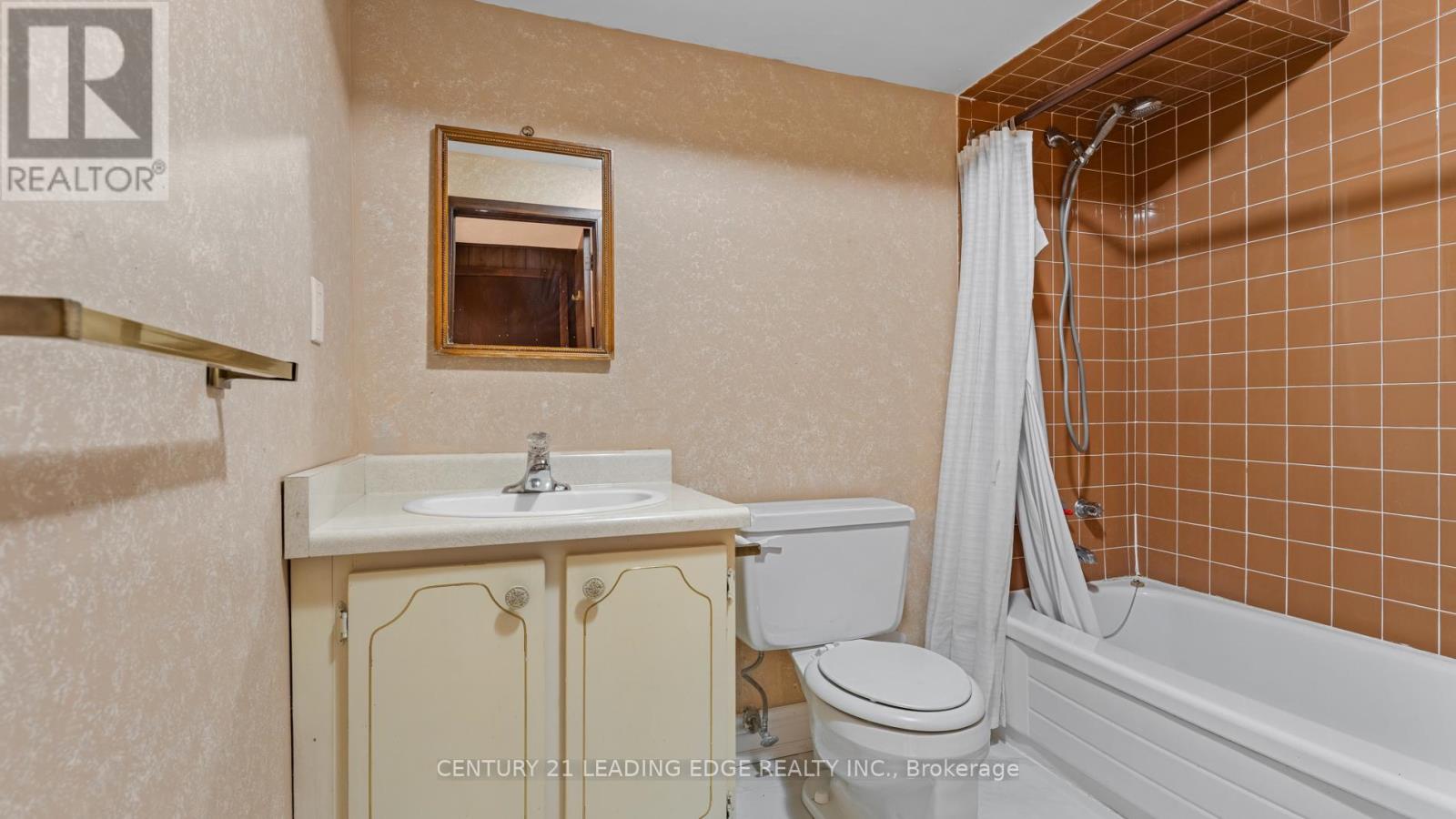34 Forest Park Crescent, Markham, Ontario  L3T 2M7 - Photo 39 - N12849870