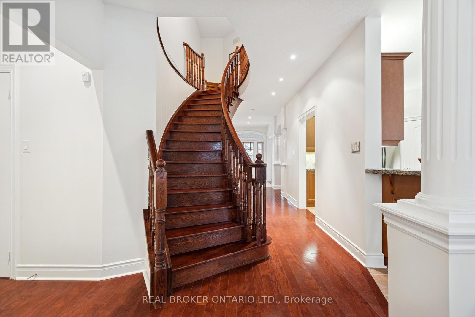 1583 Hallstone Road, Brampton, Ontario  L6Y 5K8 - Photo 24 - W12844668