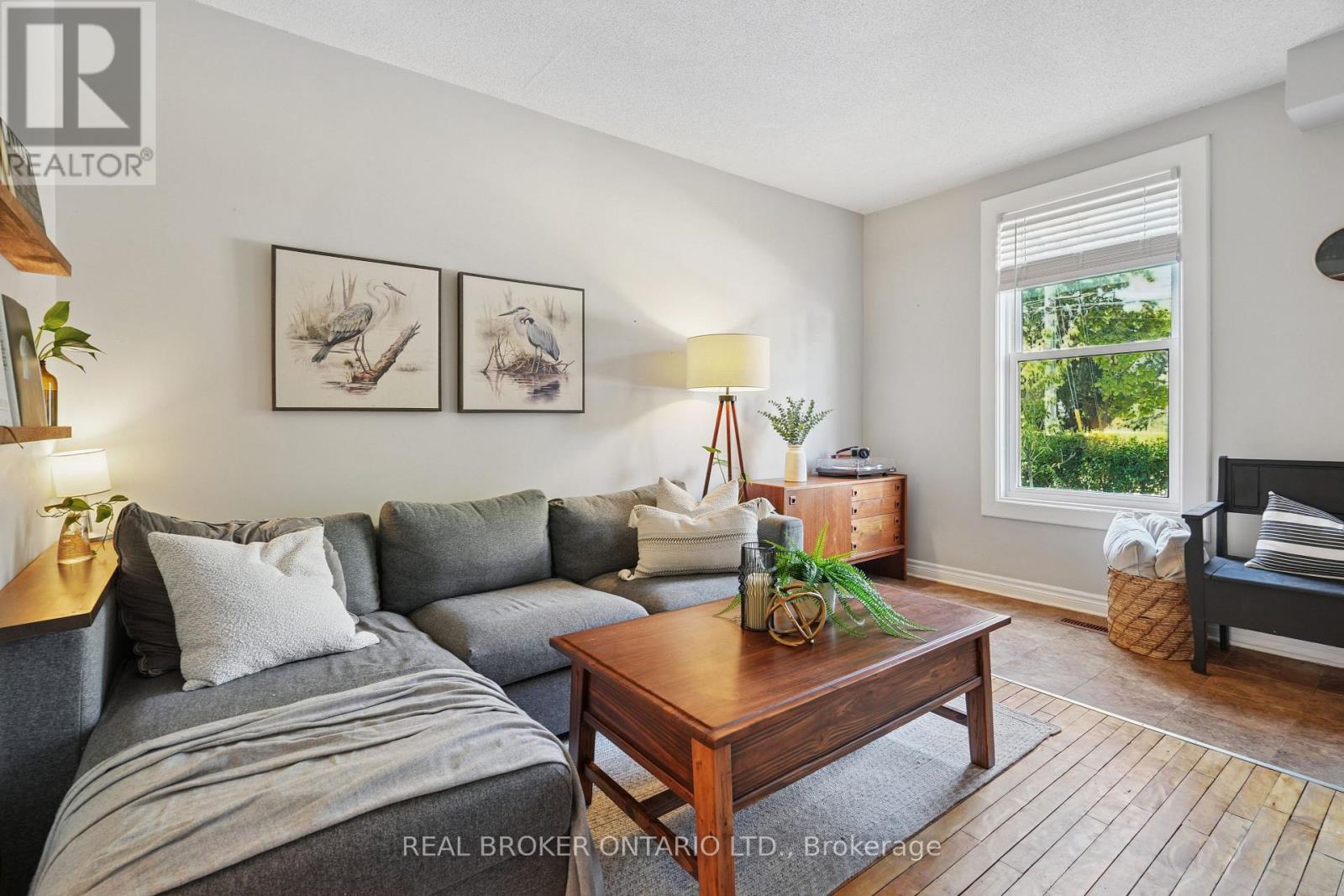 2055 Embleton Road, Brampton, Ontario  L6Y 0E9 - Photo 9 - W12796842