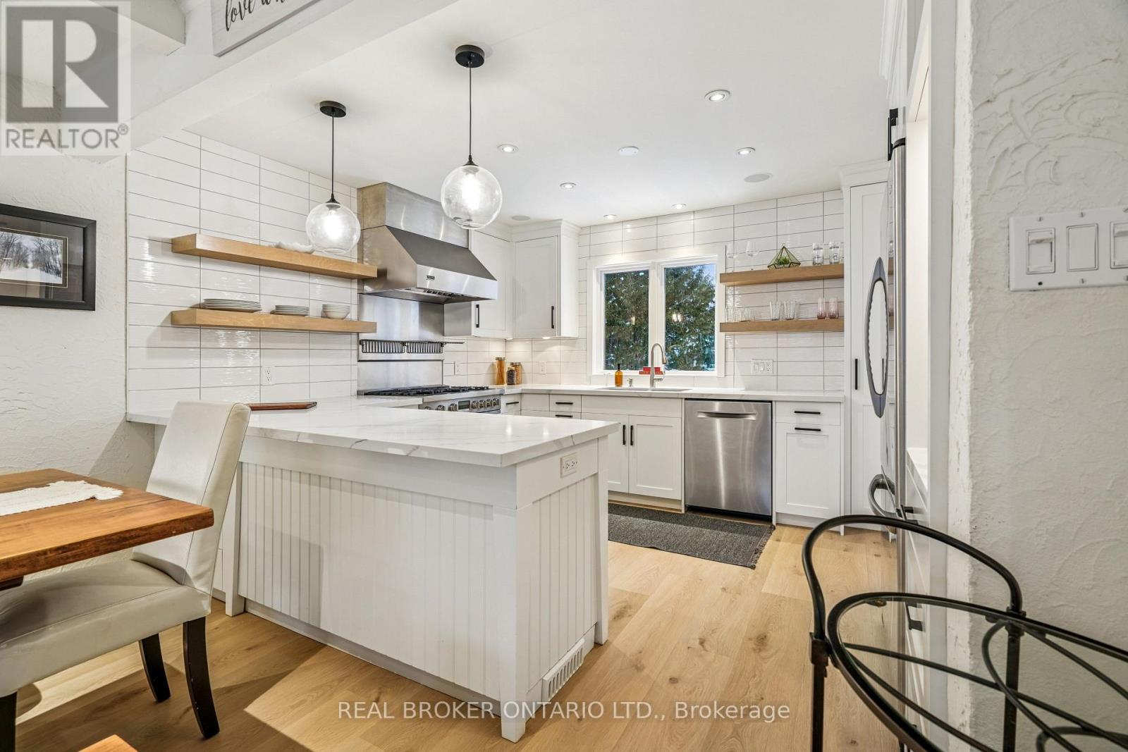 144 Carmichael Crescent, Blue Mountains, Ontario  L9Y 0R3 - Photo 14 - X12749204