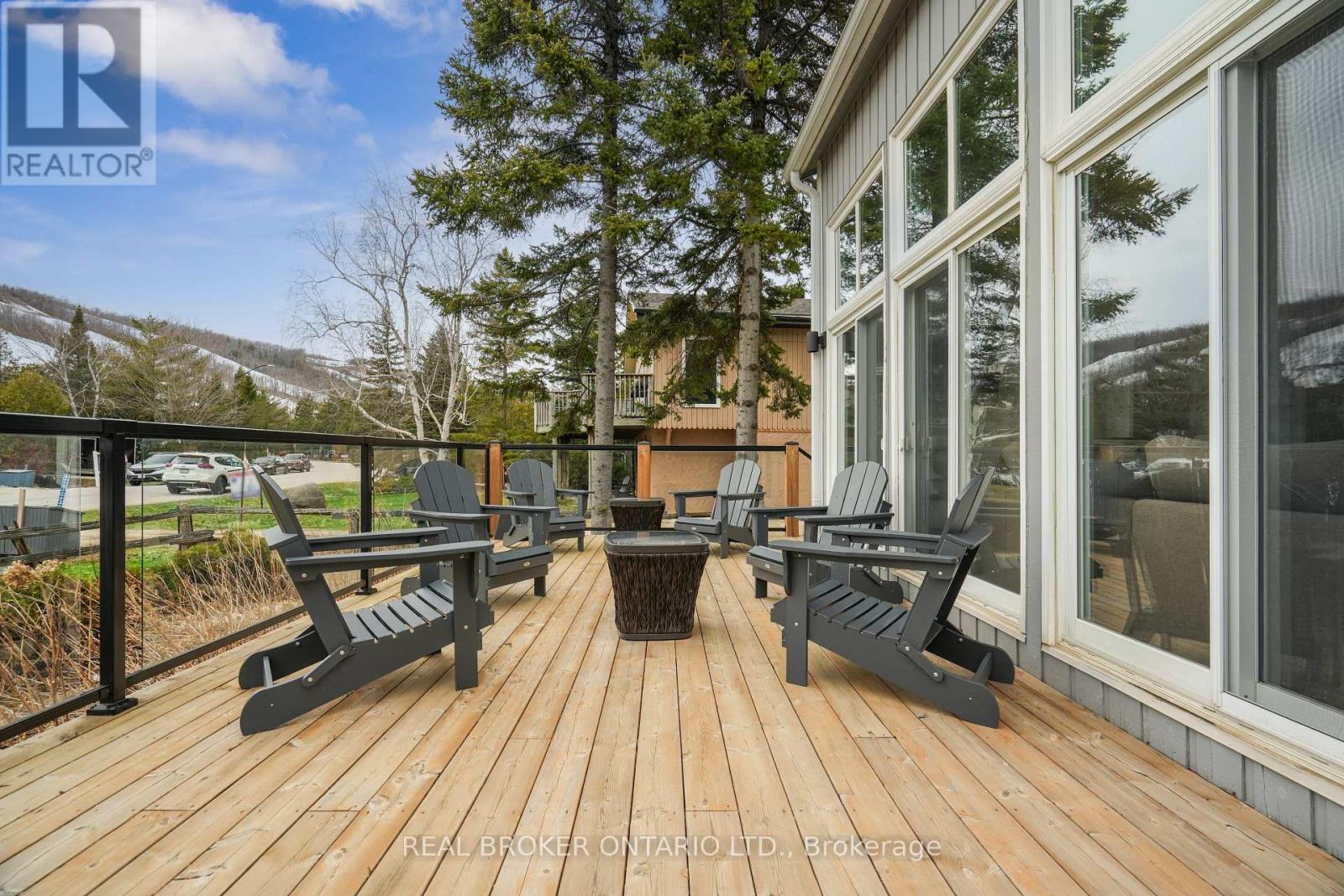 144 Carmichael Crescent, Blue Mountains, Ontario  L9Y 0R3 - Photo 48 - X12749204