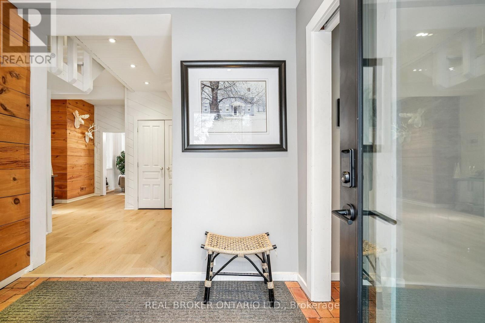 144 Carmichael Crescent, Blue Mountains, Ontario  L9Y 0R3 - Photo 6 - X12749204