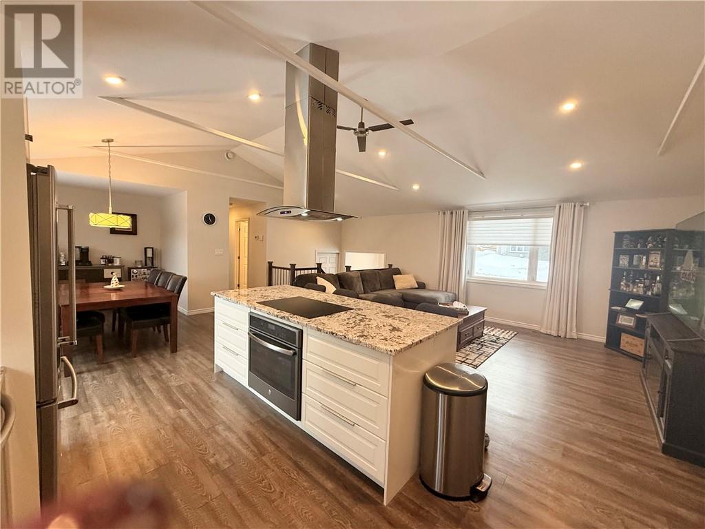 737 Beatrice Crescent, Sudbury, Ontario  P3A 5E5 - Photo 12 - 2126454