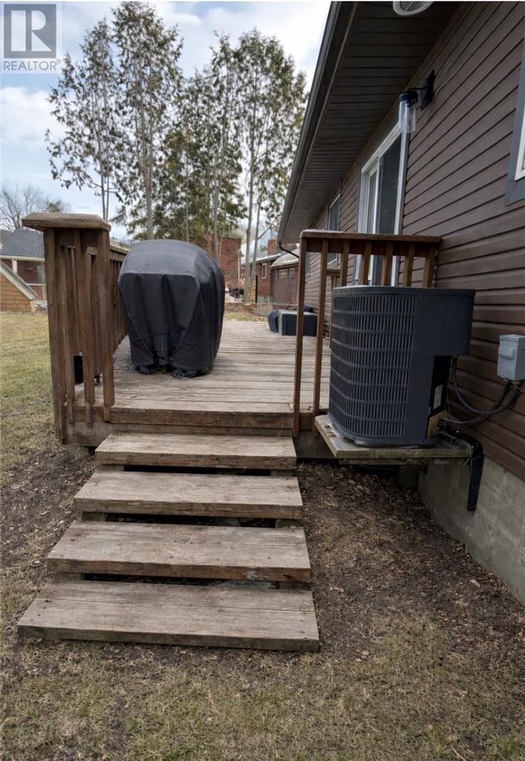 737 Beatrice Crescent, Sudbury, Ontario  P3A 5E5 - Photo 6 - 2126454