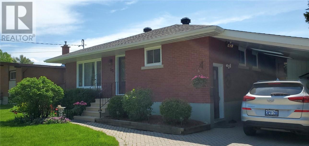 55 Strathmere Court, Sudbury, Ontario  P3E 2J8 - Photo 4 - 2126864