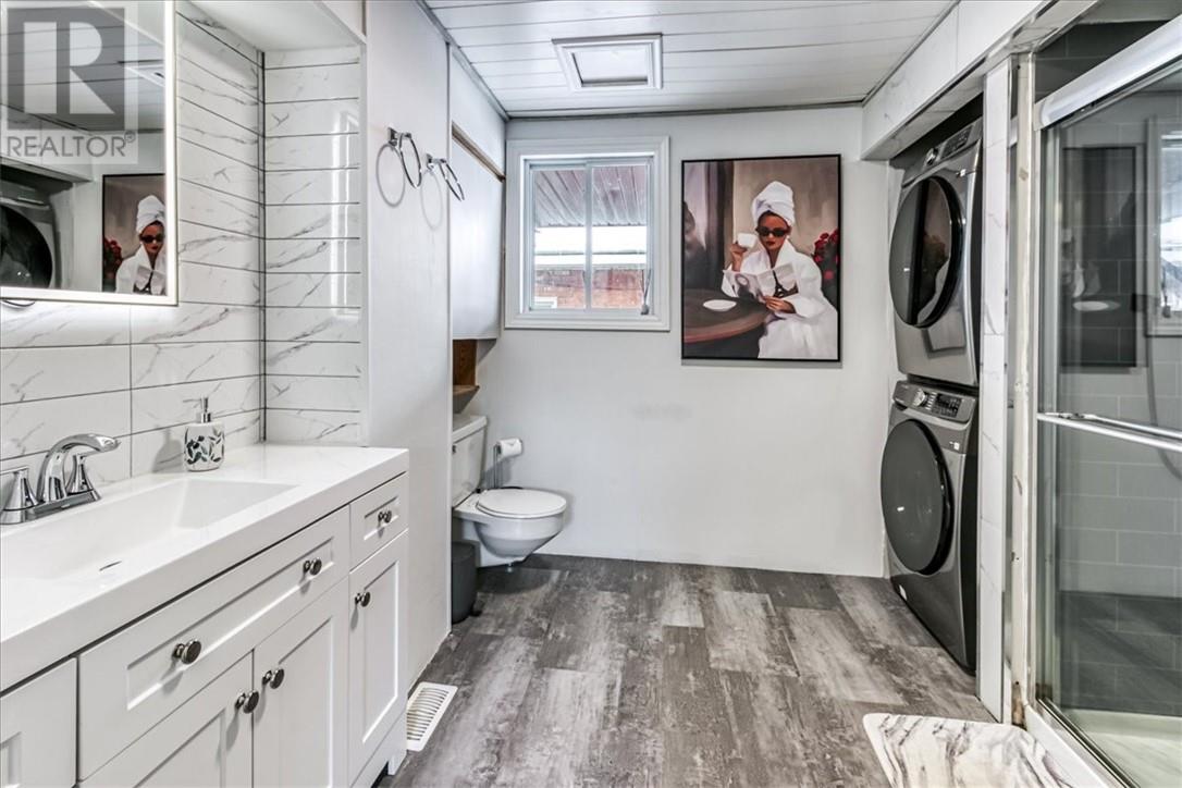 223 Eyre Street, Sudbury, Ontario  P3C 4B1 - Photo 10 - 2126865