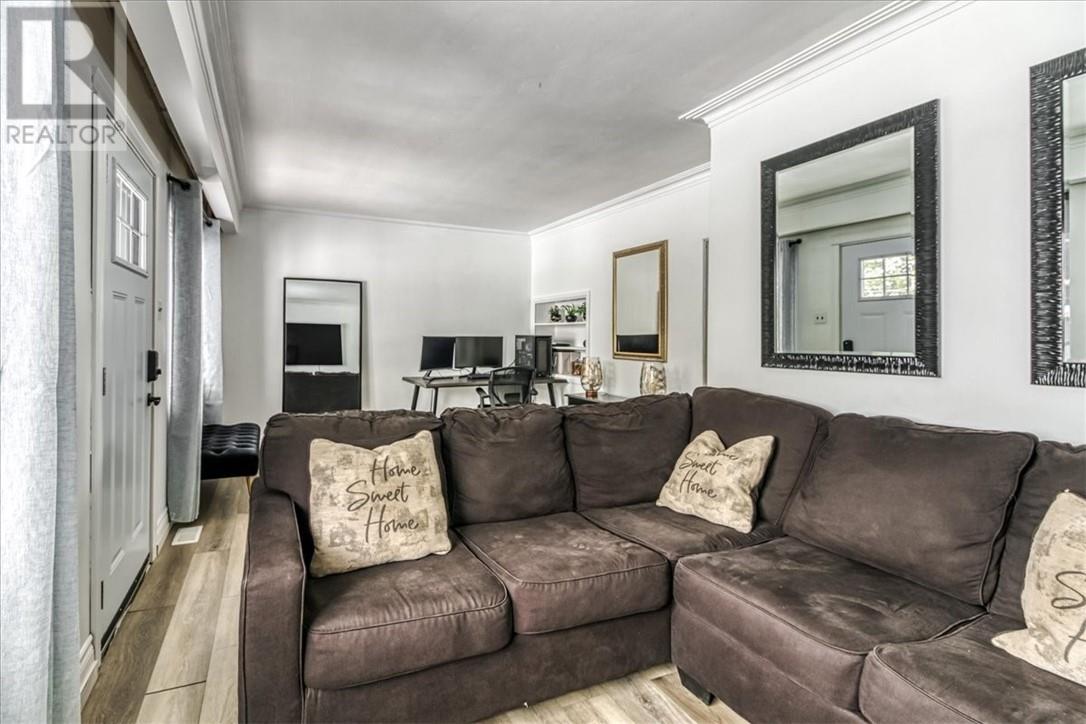 223 Eyre Street, Sudbury, Ontario  P3C 4B1 - Photo 5 - 2126865