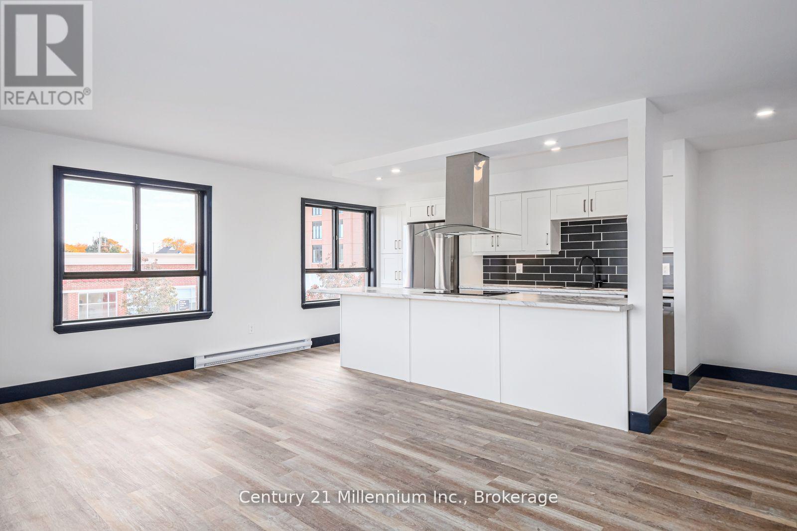 2 - 250 Hurontario Street, Collingwood, Ontario  L9Y 2M3 - Photo 3 - S12915454