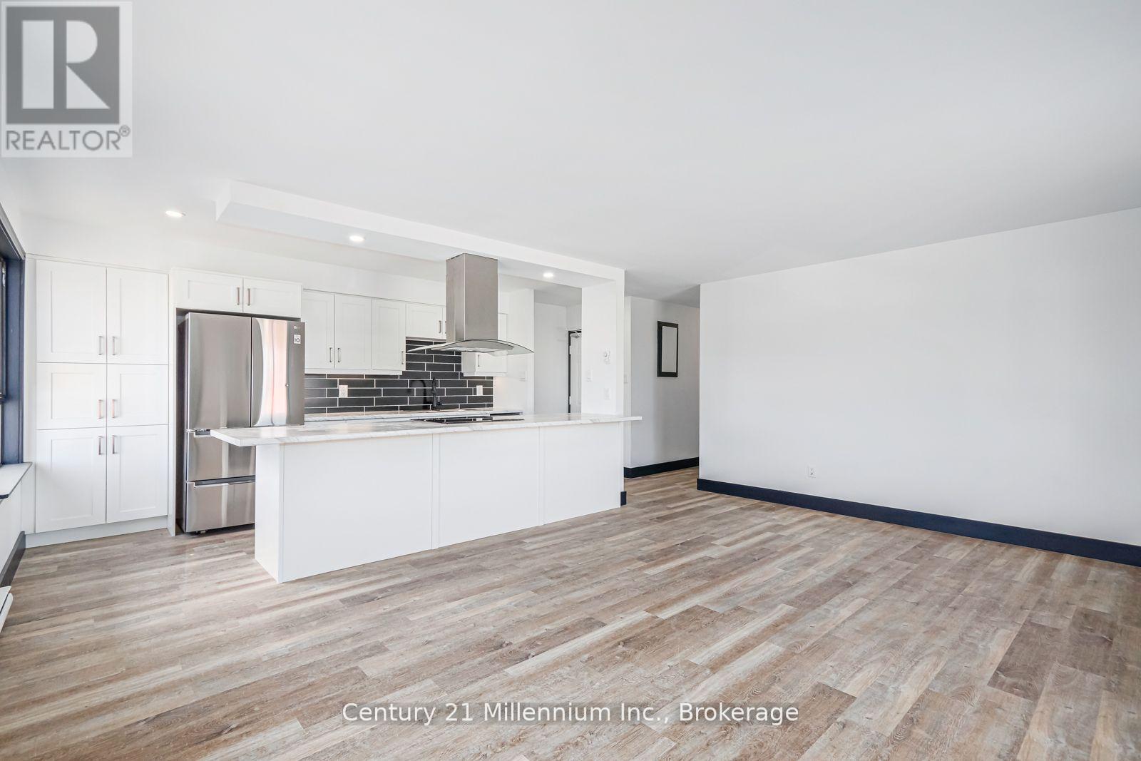 2 - 250 Hurontario Street, Collingwood, Ontario  L9Y 2M3 - Photo 8 - S12915454