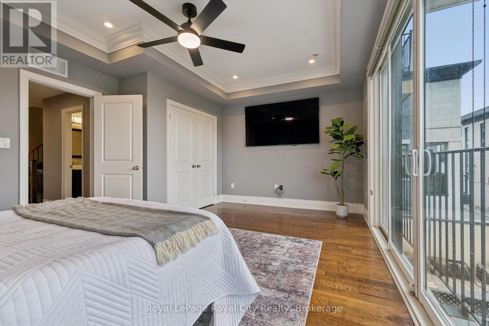 216 Rebecca Street, Oakville, Ontario  L6K 1J9 - Photo 22 - W12915340