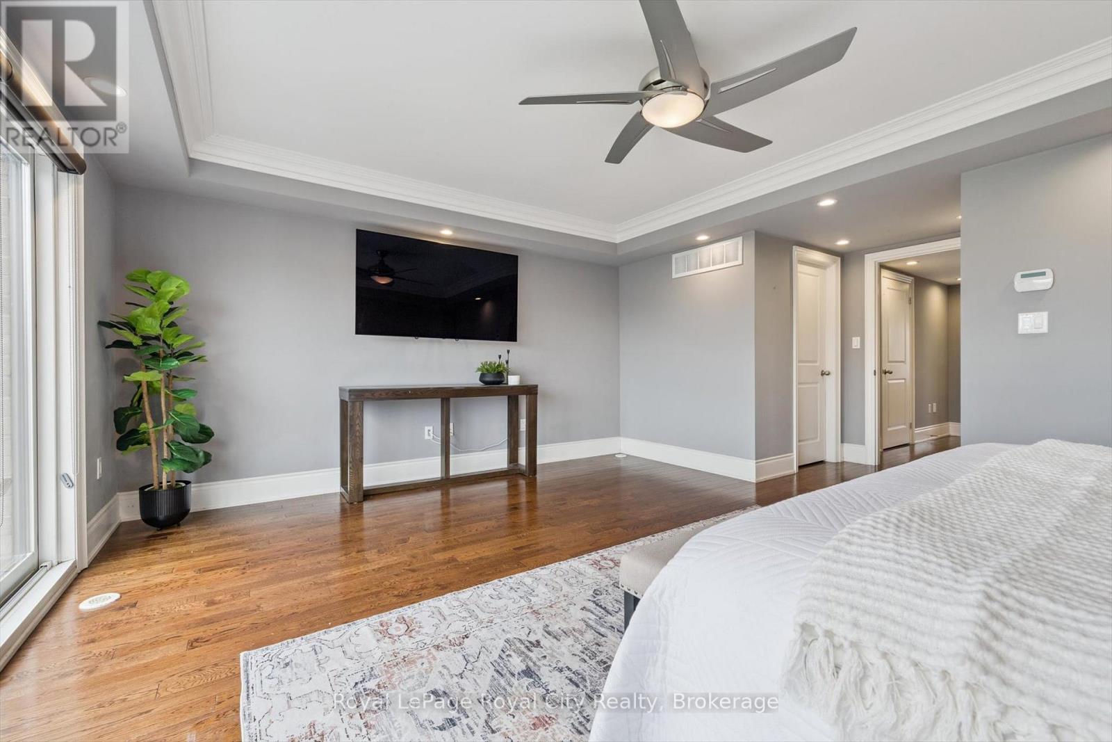 216 Rebecca Street, Oakville, Ontario  L6K 1J9 - Photo 31 - W12915340