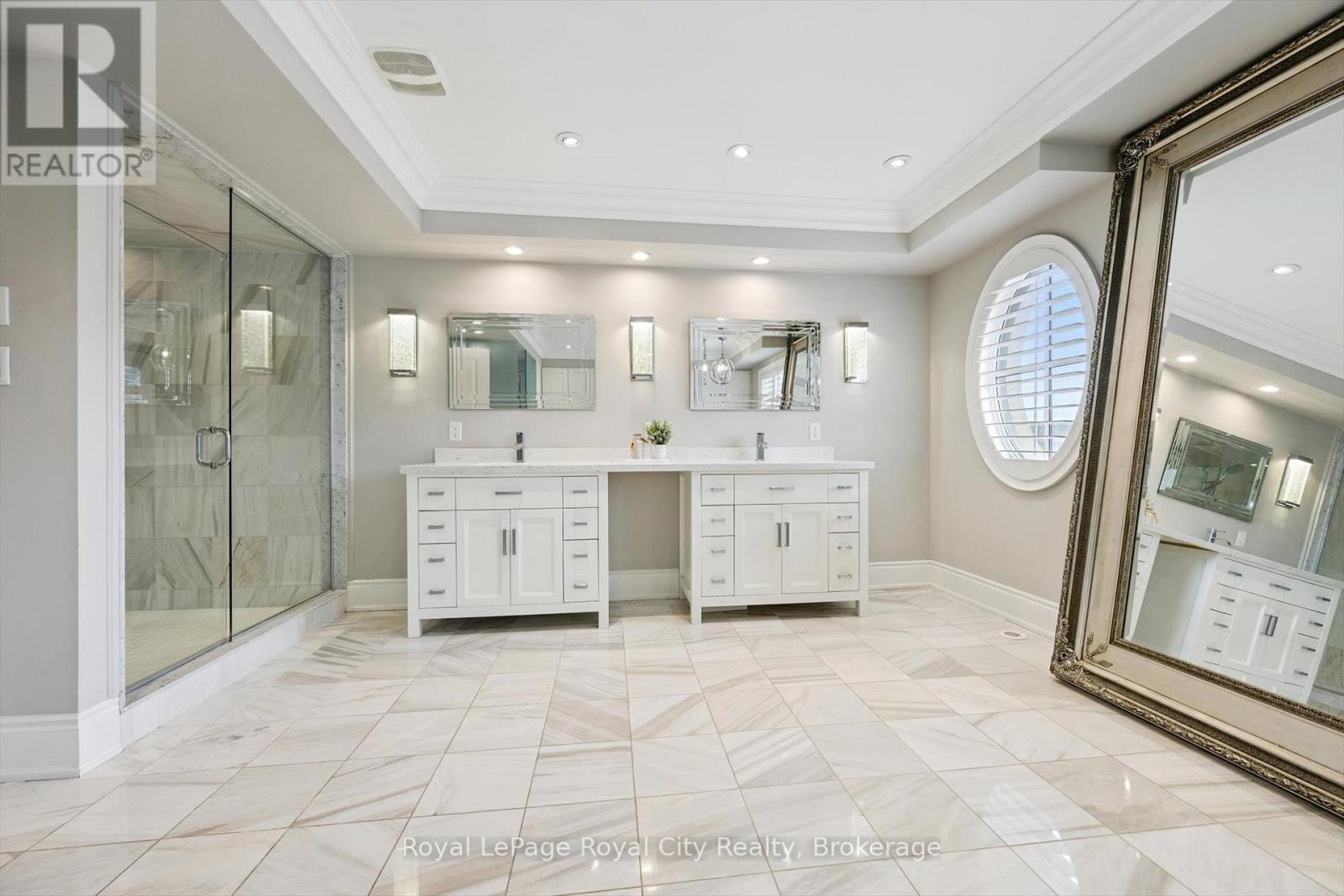 216 Rebecca Street, Oakville, Ontario  L6K 1J9 - Photo 35 - W12915340