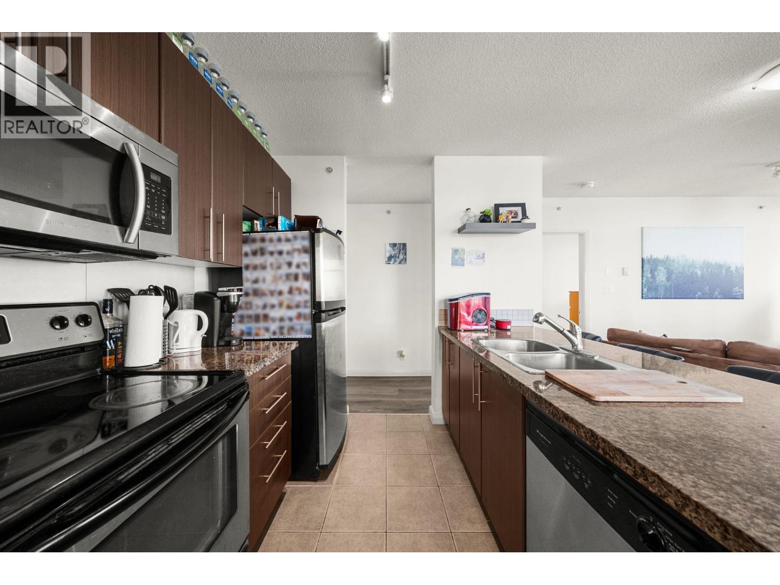 1006 898 Carnarvon Street, New Westminster, British Columbia  V3M 0C3 - Photo 6 - R3102897