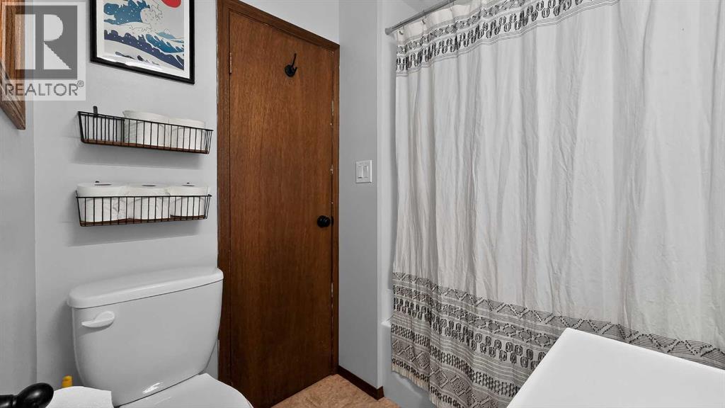 159 Clark Avenue, Diamond City, Alberta  T0K 0T0 - Photo 5 - A2292001