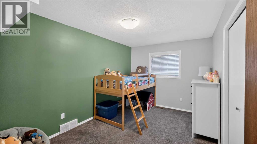 159 Clark Avenue, Diamond City, Alberta  T0K 0T0 - Photo 14 - A2292001