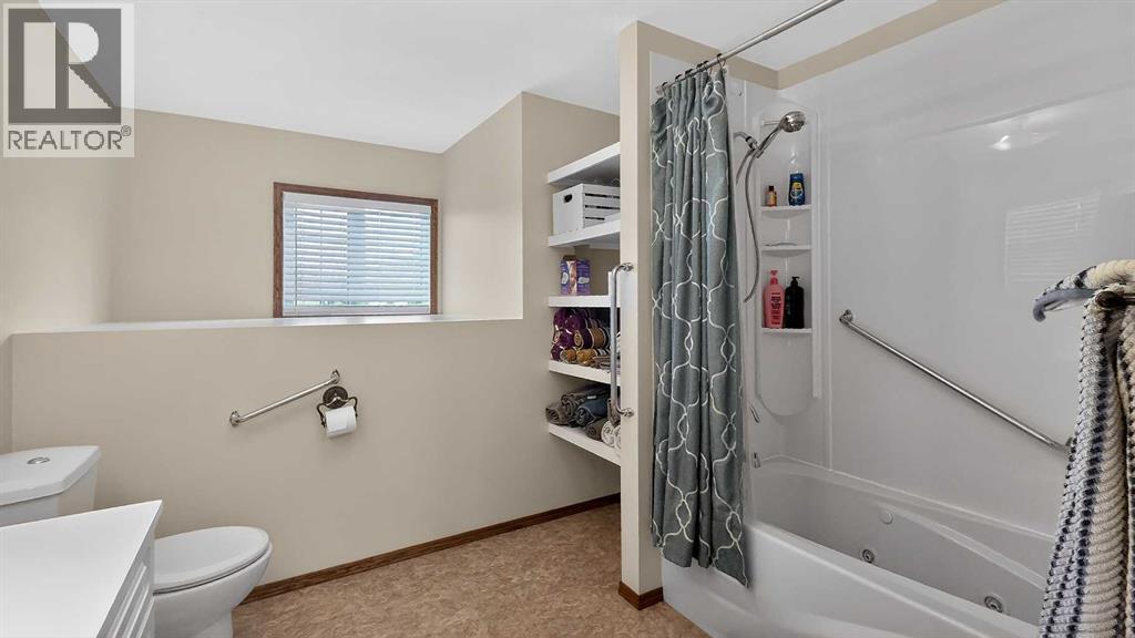 159 Clark Avenue, Diamond City, Alberta  T0K 0T0 - Photo 24 - A2292001