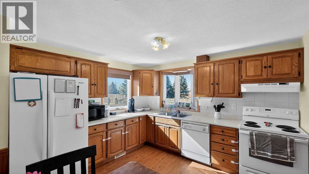 159 Clark Avenue, Diamond City, Alberta  T0K 0T0 - Photo 9 - A2292001