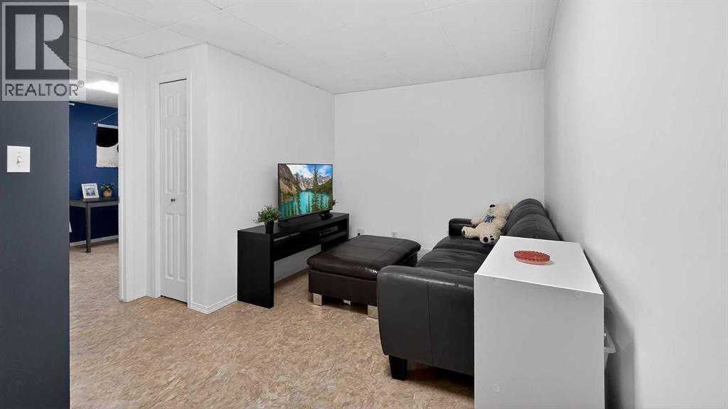 159 Clark Avenue, Diamond City, Alberta  T0K 0T0 - Photo 35 - A2292001