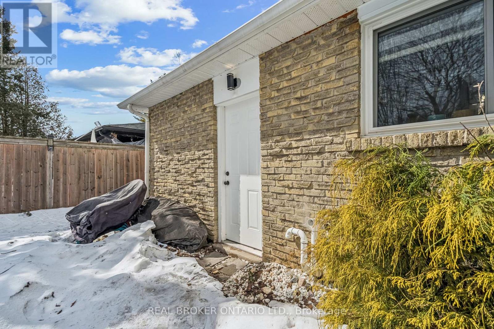 35 Douglas Crescent, Erin, Ontario  N0B 1Z0 - Photo 35 - X12888574