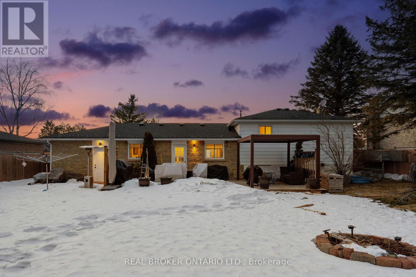 35 Douglas Crescent, Erin, Ontario  N0B 1Z0 - Photo 42 - X12888574