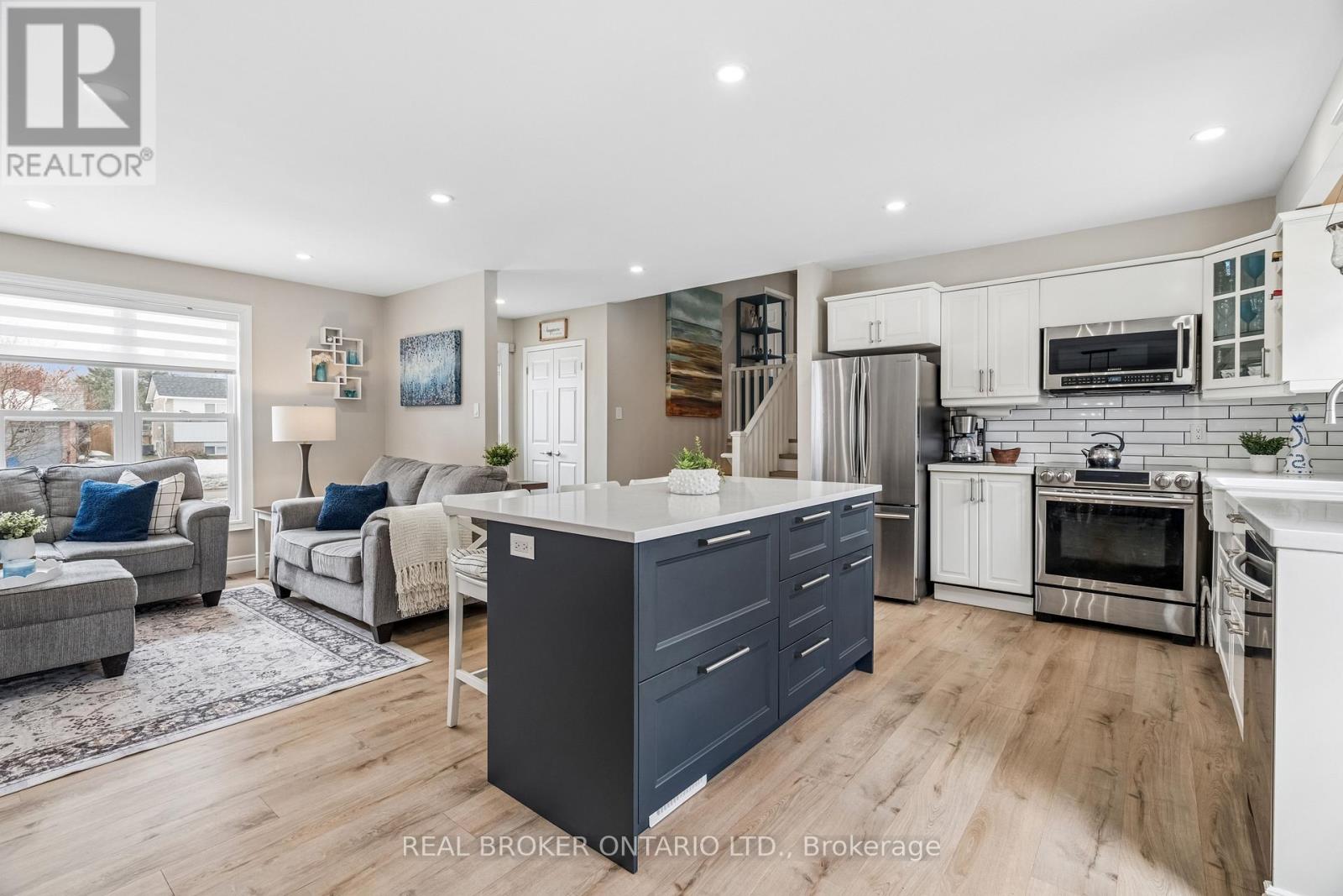 35 Douglas Crescent, Erin, Ontario  N0B 1Z0 - Photo 6 - X12888574