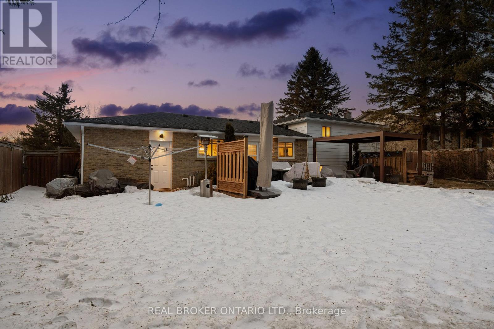 35 Douglas Crescent, Erin, Ontario  N0B 1Z0 - Photo 40 - X12888574