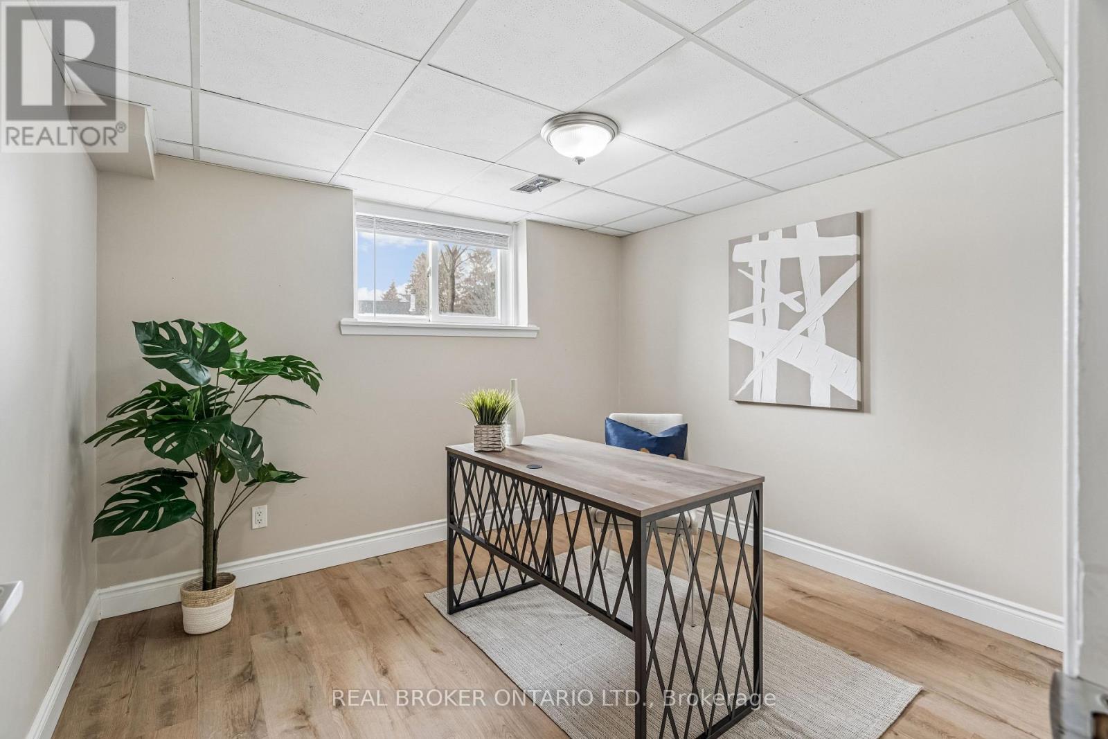 35 Douglas Crescent, Erin, Ontario  N0B 1Z0 - Photo 23 - X12888574