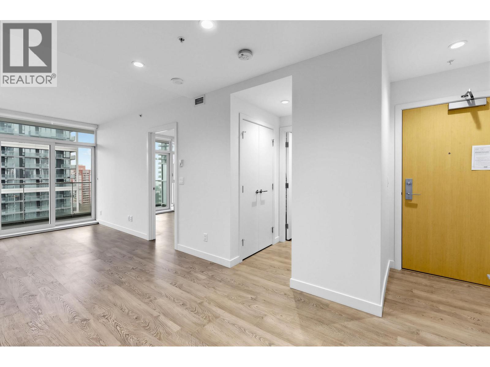 1306 6080 Mckay Avenue, Burnaby, British Columbia  V5H 0J4 - Photo 10 - R3102534