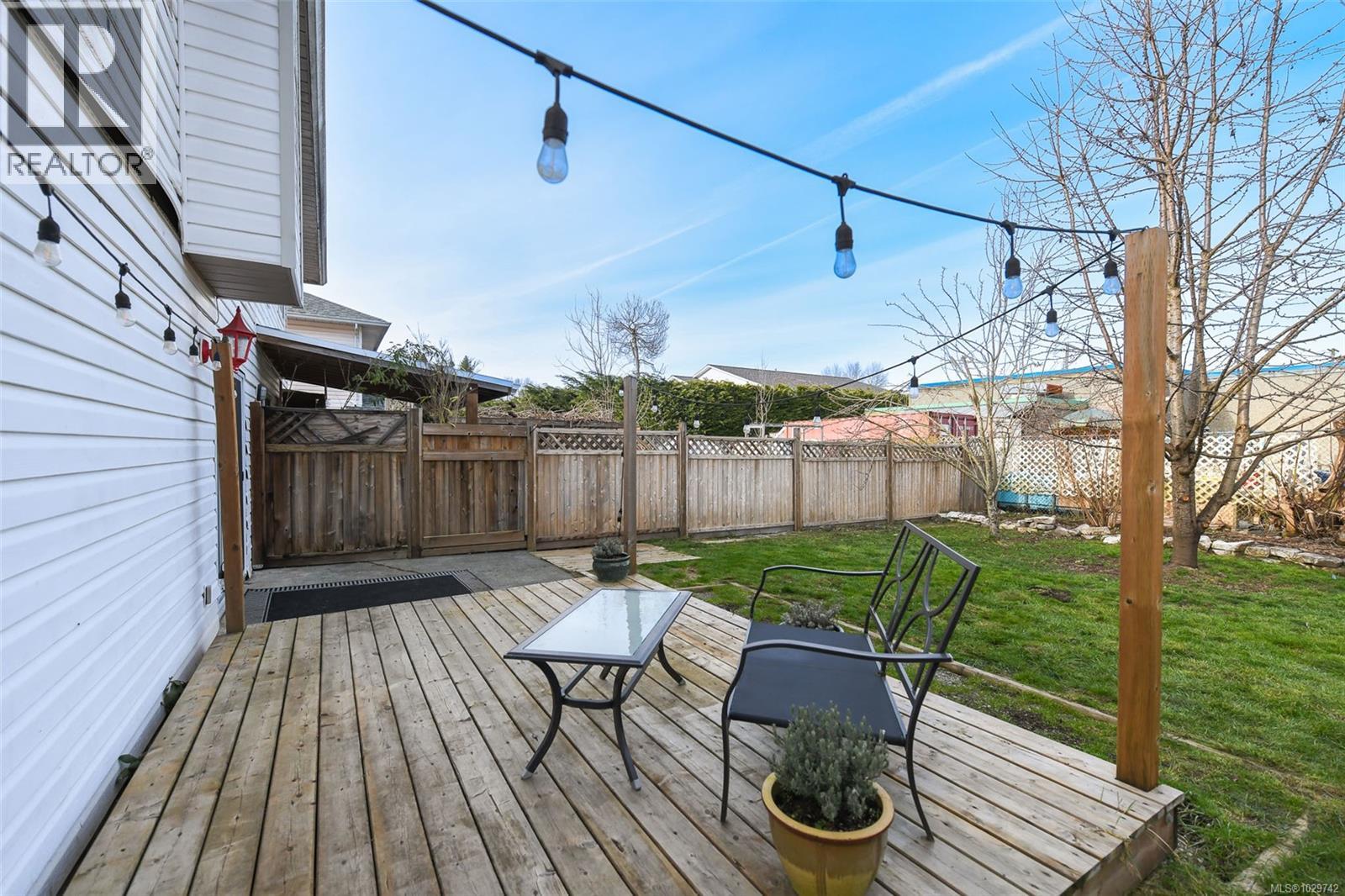 B 1256 Joshua Pl, Courtenay, British Columbia  V9N 8Y6 - Photo 24 - 1029742