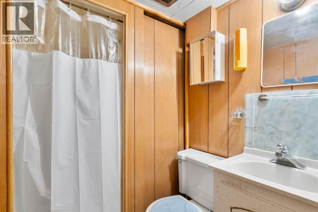 332 Third Street W, Cochrane, Alberta  T4C 1Z6 - Photo 29 - A2280560