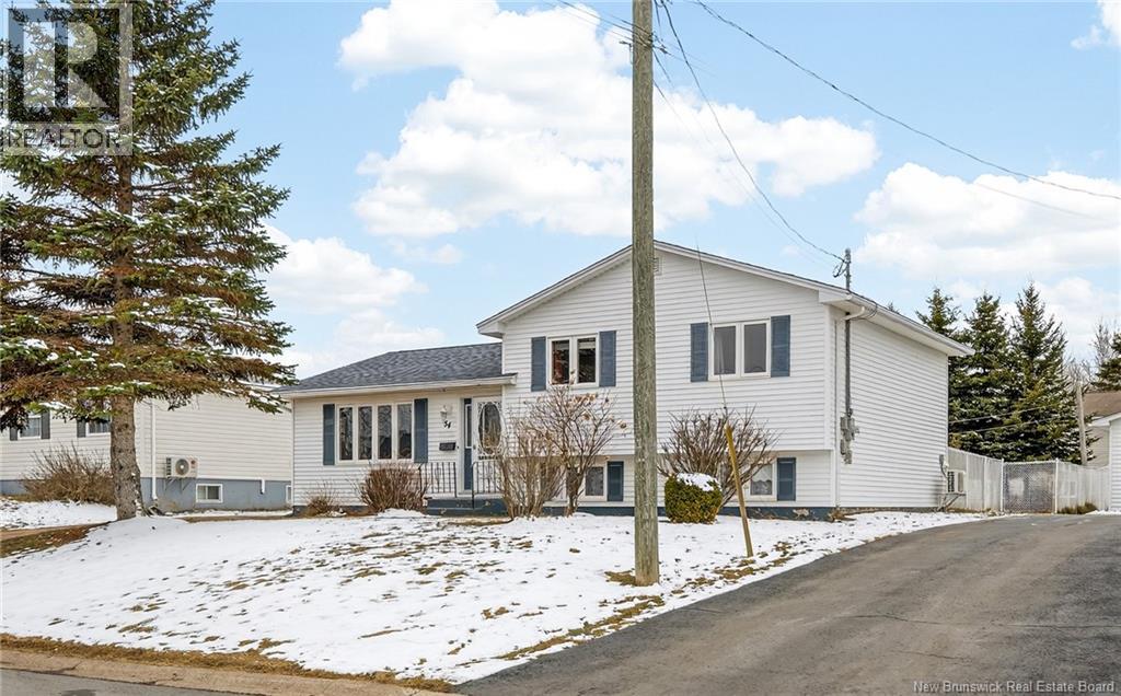 54 Simpson Court, Riverview, New Brunswick  E1B 4P2 - Photo 1 - NB135578