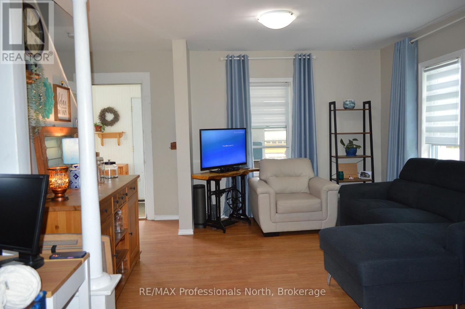 72 Bobcaygeon Road, Minden Hills (Lutterworth), Ontario  K0M 2K0 - Photo 10 - X12915374