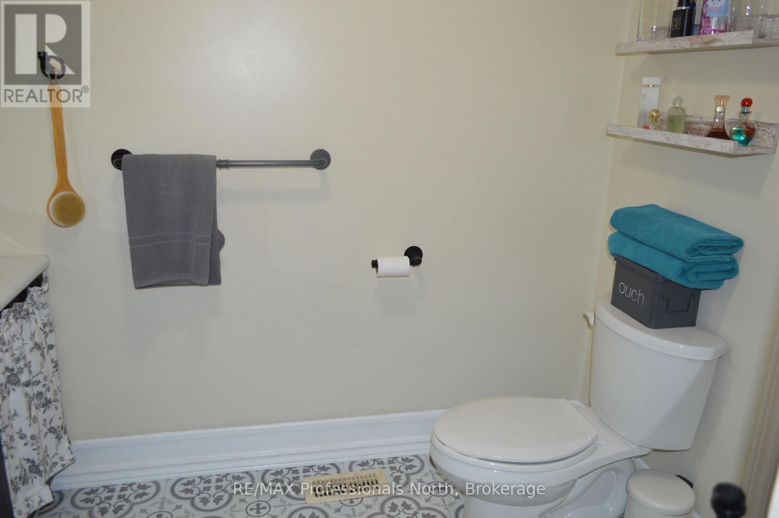 72 Bobcaygeon Road, Minden Hills (Lutterworth), Ontario  K0M 2K0 - Photo 30 - X12915374