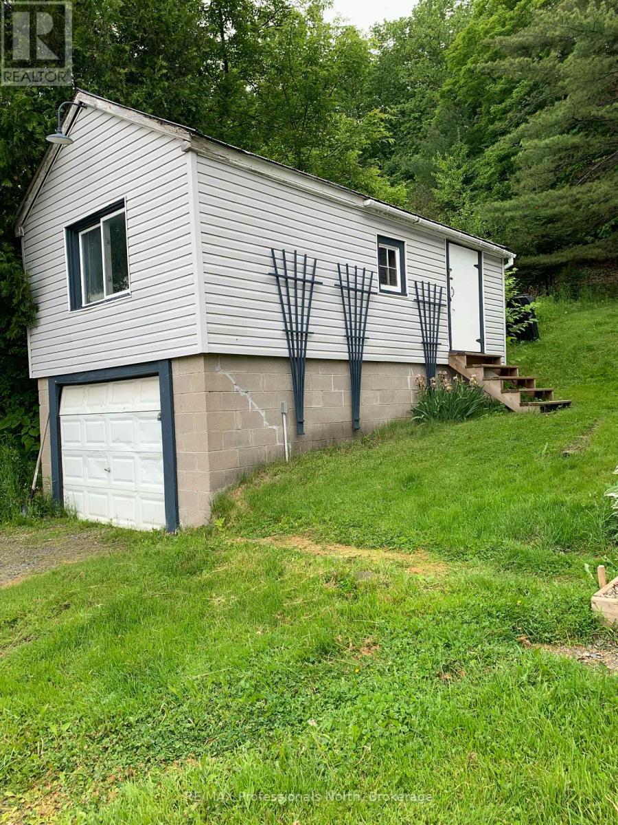 72 Bobcaygeon Road, Minden Hills (Lutterworth), Ontario  K0M 2K0 - Photo 5 - X12915374