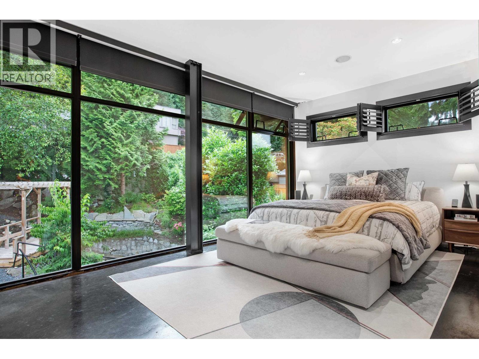 1777 Deep Cove Road, North Vancouver, British Columbia  V7G 1S4 - Photo 13 - R3102878