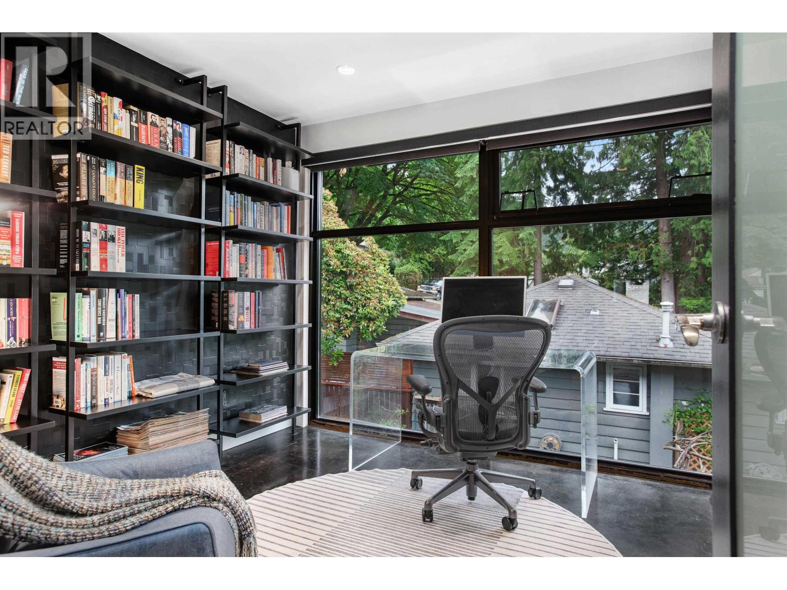 1777 Deep Cove Road, North Vancouver, British Columbia  V7G 1S4 - Photo 19 - R3102878