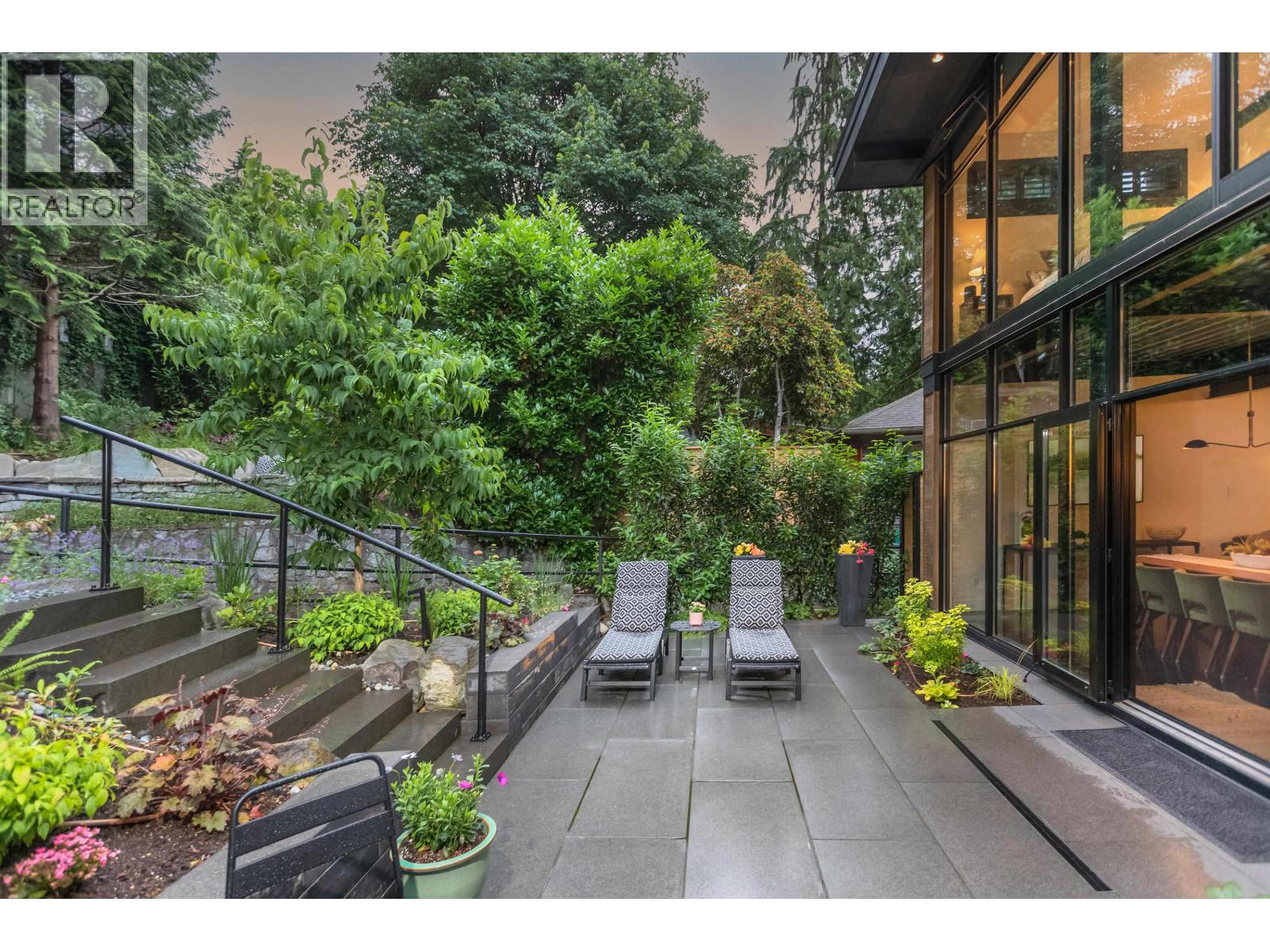 1777 Deep Cove Road, North Vancouver, British Columbia  V7G 1S4 - Photo 25 - R3102878