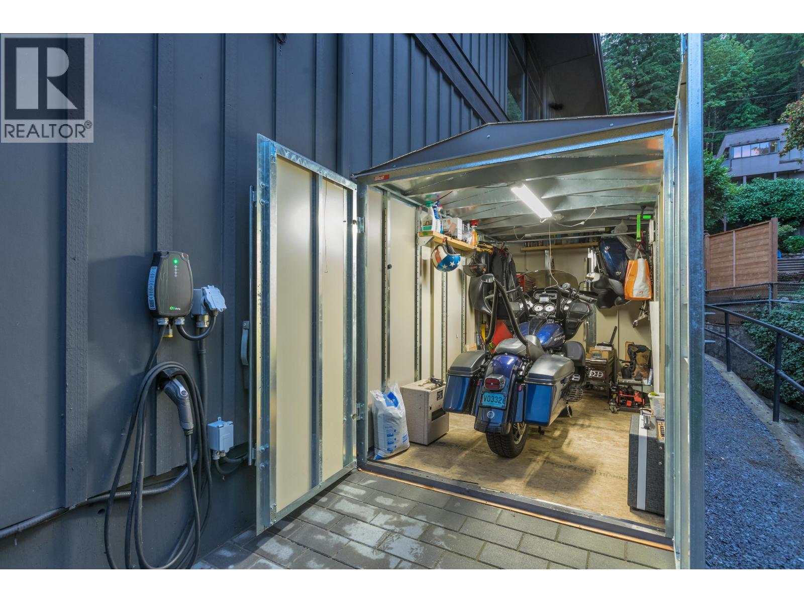 1777 Deep Cove Road, North Vancouver, British Columbia  V7G 1S4 - Photo 28 - R3102878