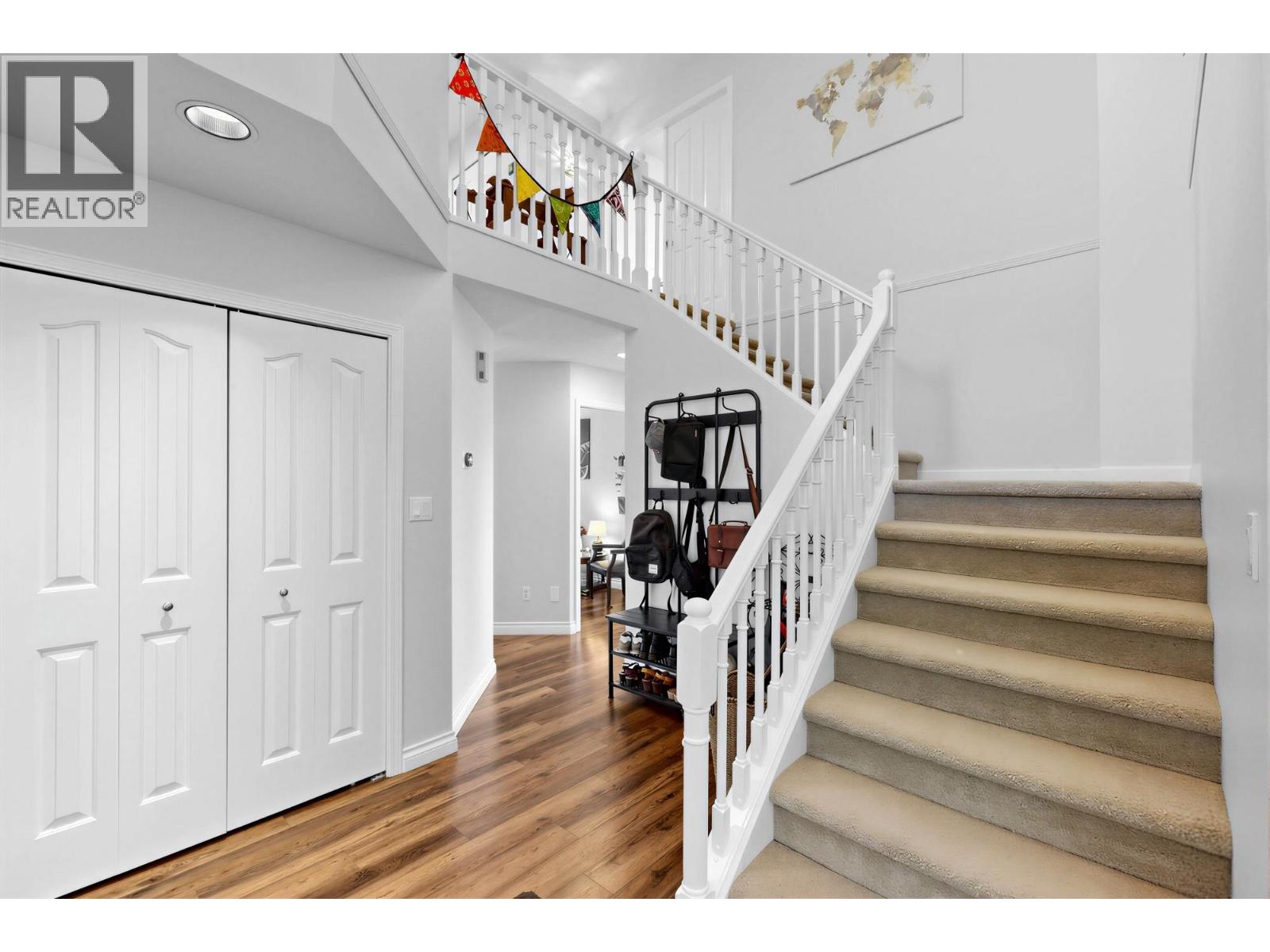 2972 Robson Drive, Coquitlam, British Columbia  V3E 2T1 - Photo 3 - R3102879